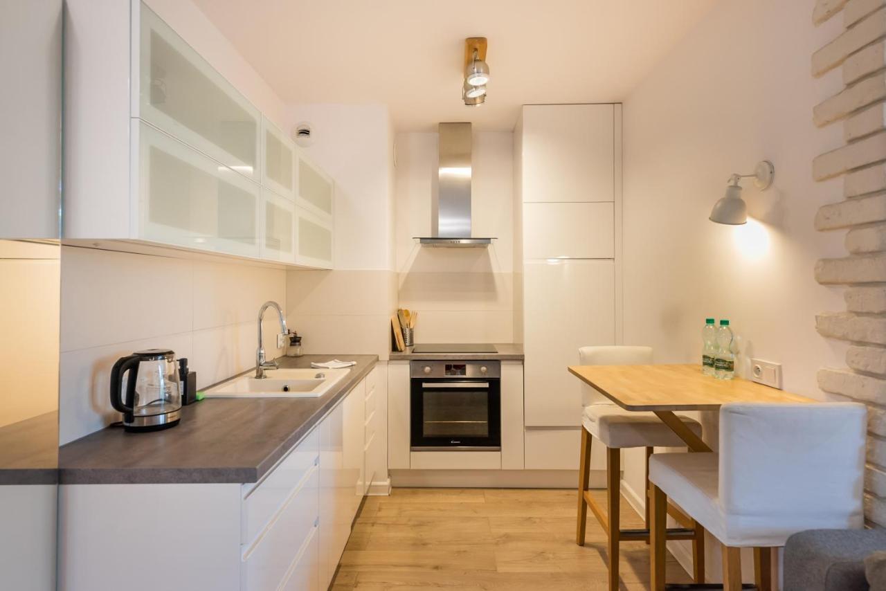 ורשה Sluzew Manhattan Place Apartment מראה חיצוני תמונה