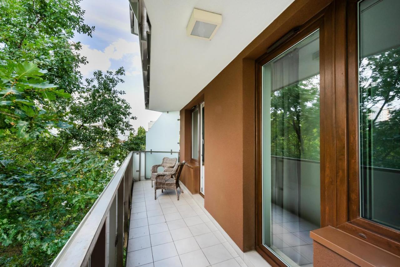 ורשה Sluzew Manhattan Place Apartment מראה חיצוני תמונה
