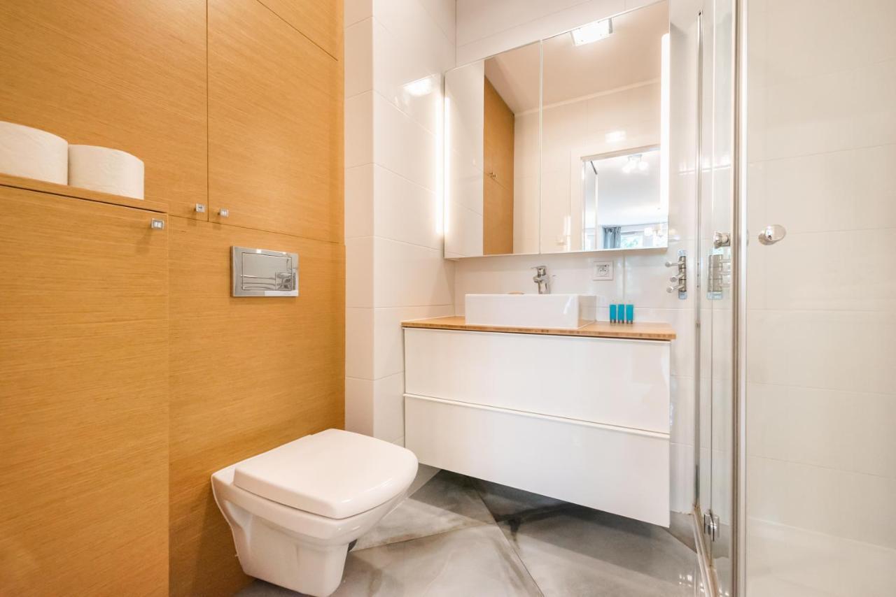 ורשה Sluzew Manhattan Place Apartment מראה חיצוני תמונה