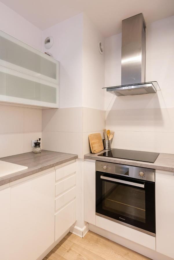 ורשה Sluzew Manhattan Place Apartment מראה חיצוני תמונה